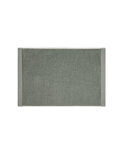 Sculpted Terry Bath Mat